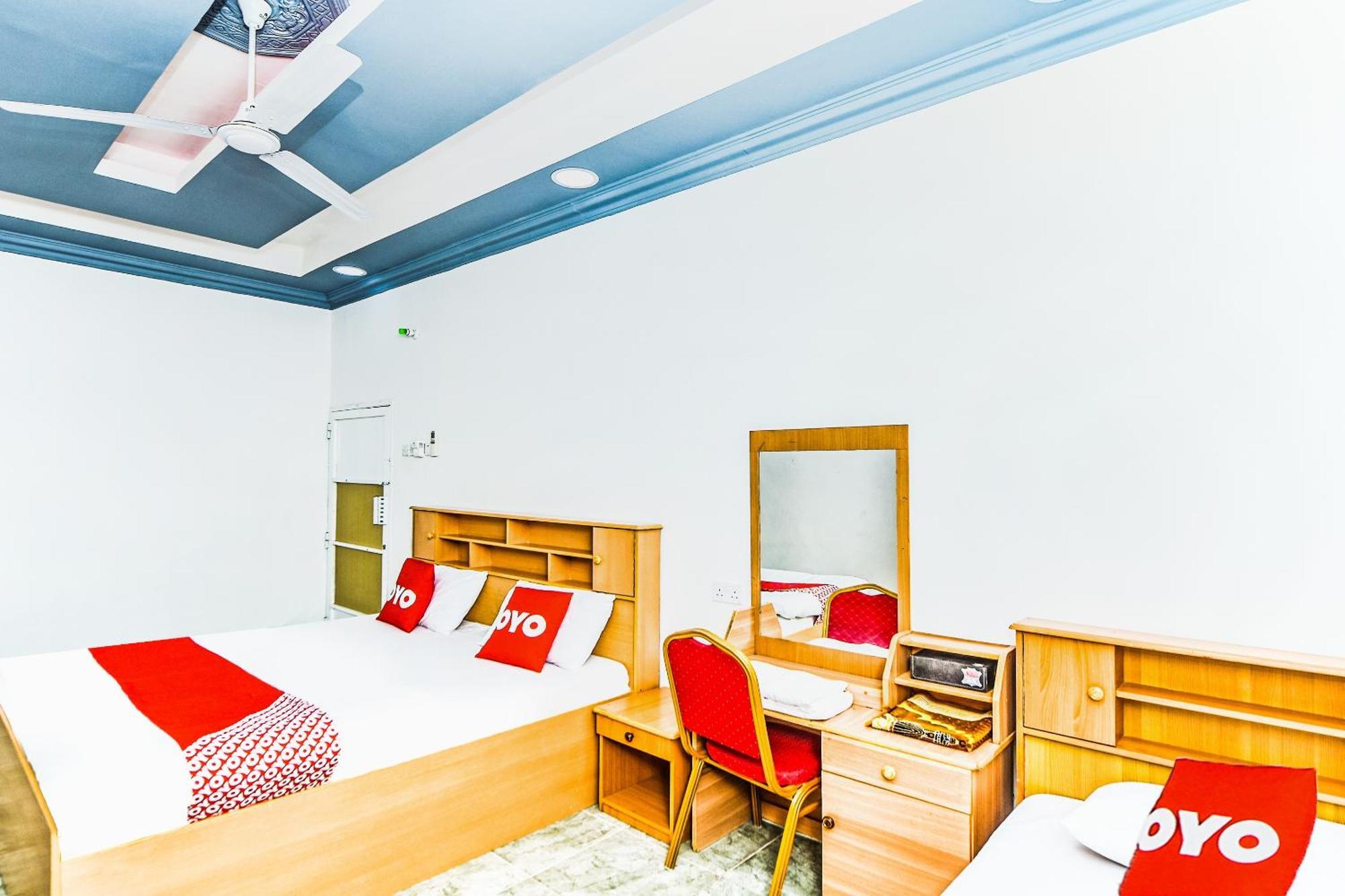 Oyo 138 Gulf Sand Motel Barka Kültér fotó