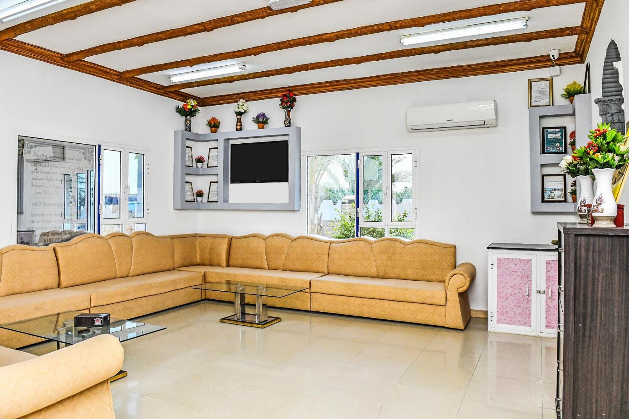 Oyo 138 Gulf Sand Motel Barka Kültér fotó