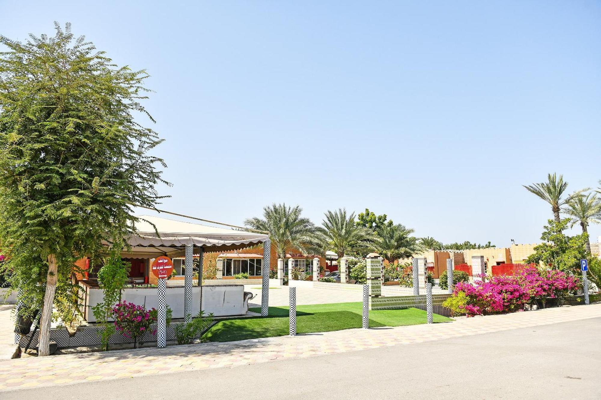 Oyo 138 Gulf Sand Motel Barka Kültér fotó