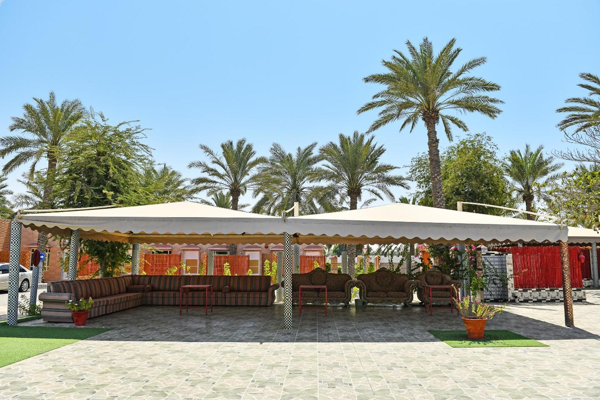 Oyo 138 Gulf Sand Motel Barka Kültér fotó